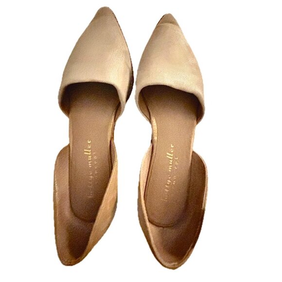 Bettye Muller Concept d"Orsay Flats Pointed Toe 1/2" Heel Light Beige Size 7.5M - Picture 3 of 8